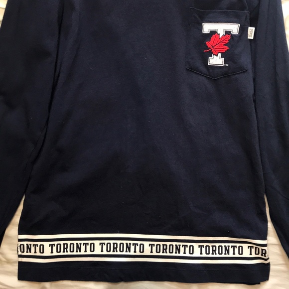 PINK U of T Long Sleeve Campus Tee - Picture 4 of 4
